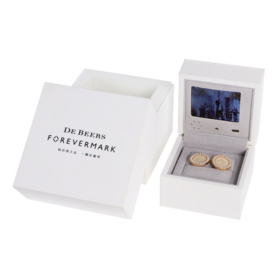ODM USB LCD Ring Video Gift Box 2.4 นิ้ว อัตโนมัติสําหรับแฟนและภรรยา